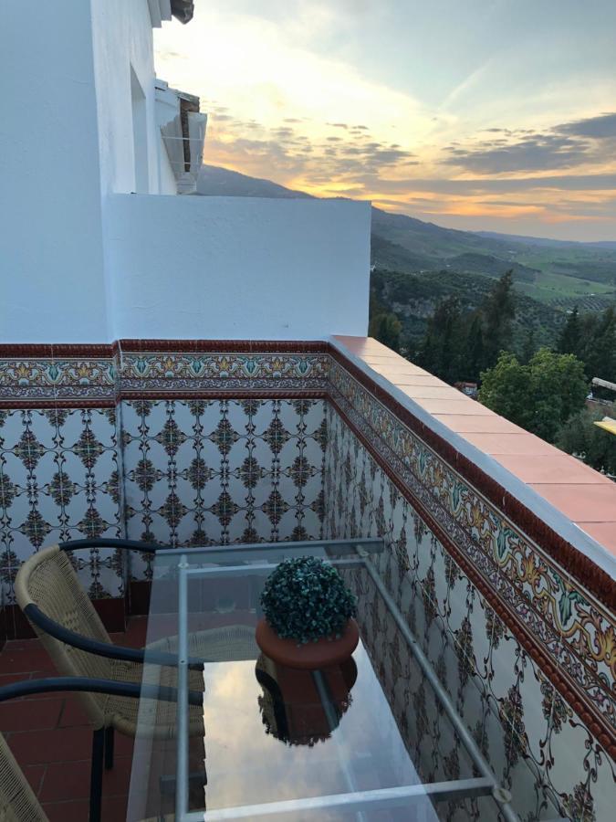 Casas Paraje Natural Zahara De La Sierra Bagian luar foto
