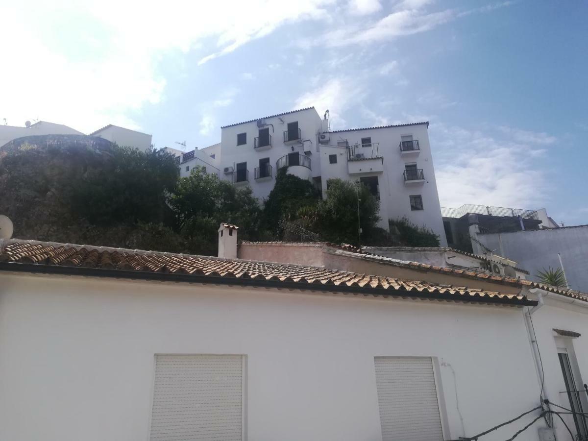 Casas Paraje Natural Zahara De La Sierra Bagian luar foto